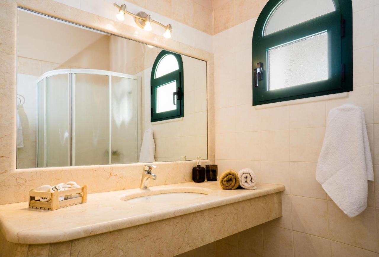 Joya Luxury Villas Kypseli Extérieur photo